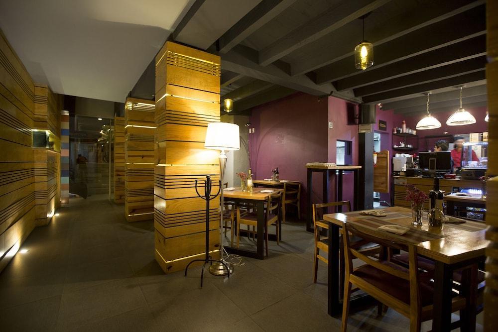 Hotel Helverica San Cristobal de las Casas Bagian luar foto