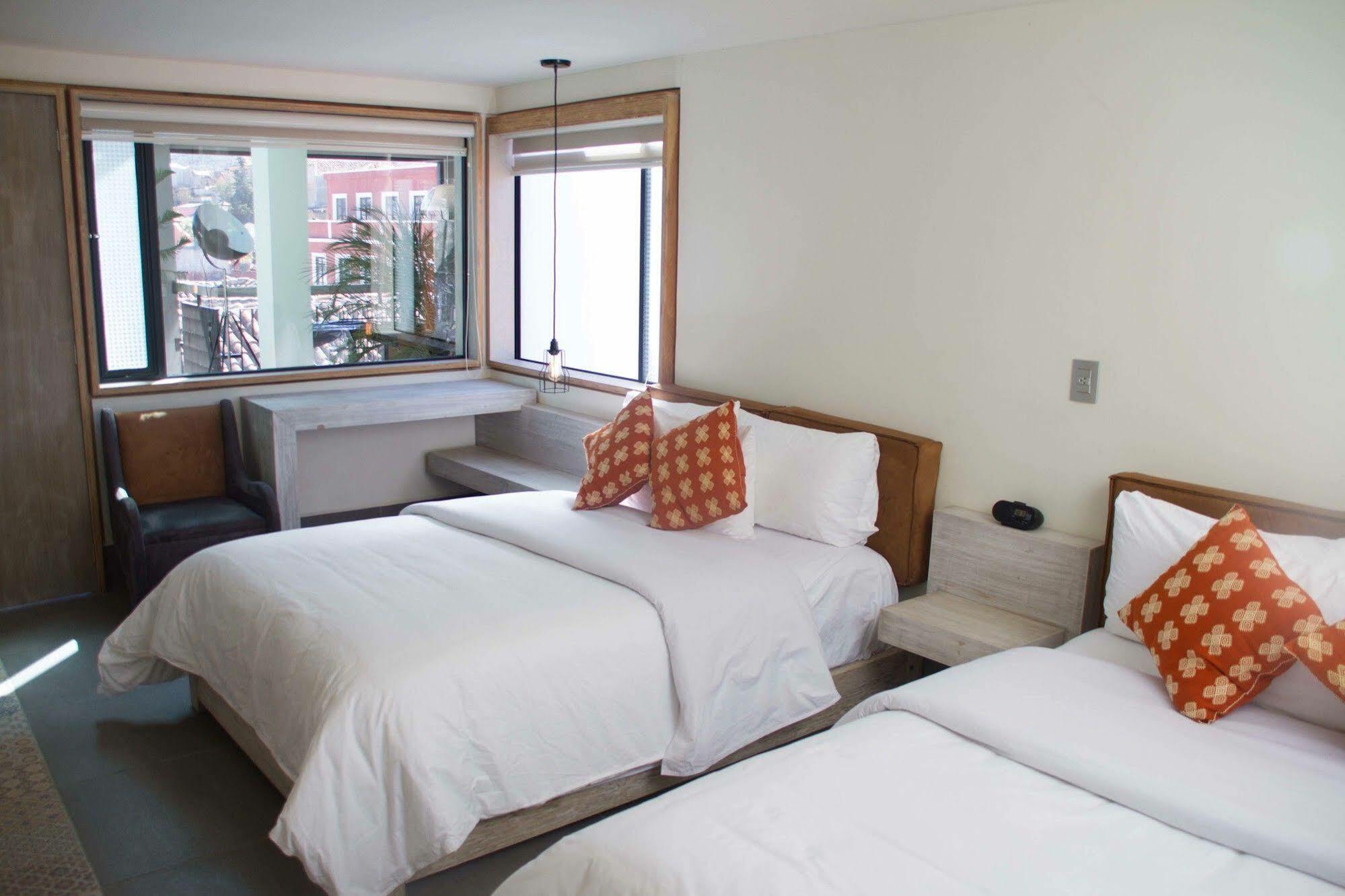 Hotel Helverica San Cristobal de las Casas Bagian luar foto